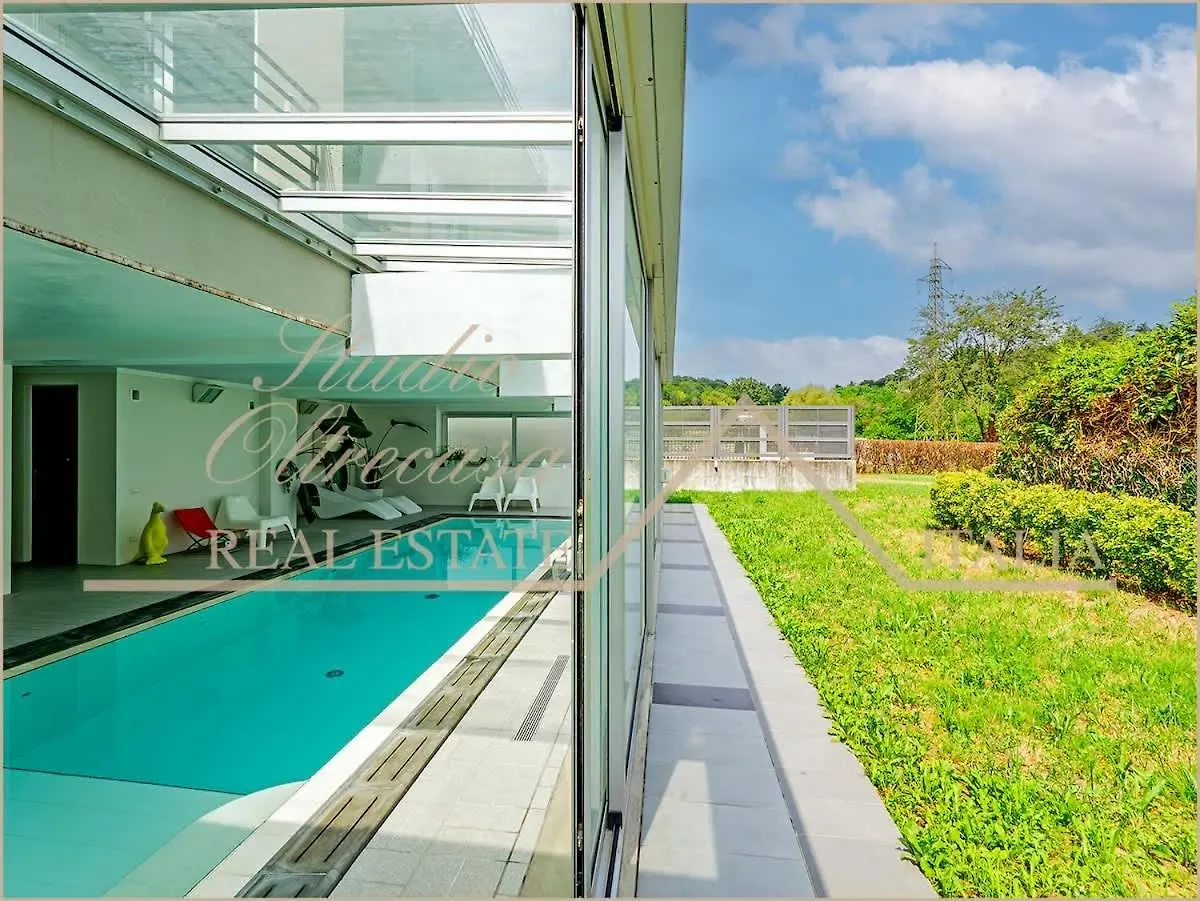 Splendida Villa Con Piscina Riscaldata Vicino Como San Fermo della Battaglia